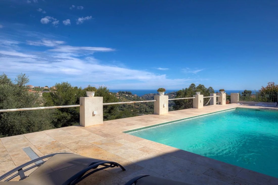 Villa in Nice, Provence-Alpes-Côte d'Azur, France 1 - 16845050