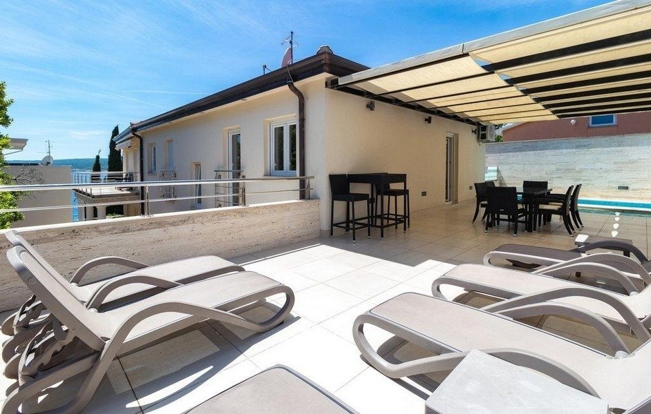Apartment in Grad Crikvenica, Primorje-Gorski Kotar County, Croatia 2 - 16848972