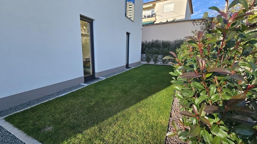 Apartment in Mjesni odbor Luka, Grad Rijeka, Primorje-Gorski Kotar County 3 - 16849041