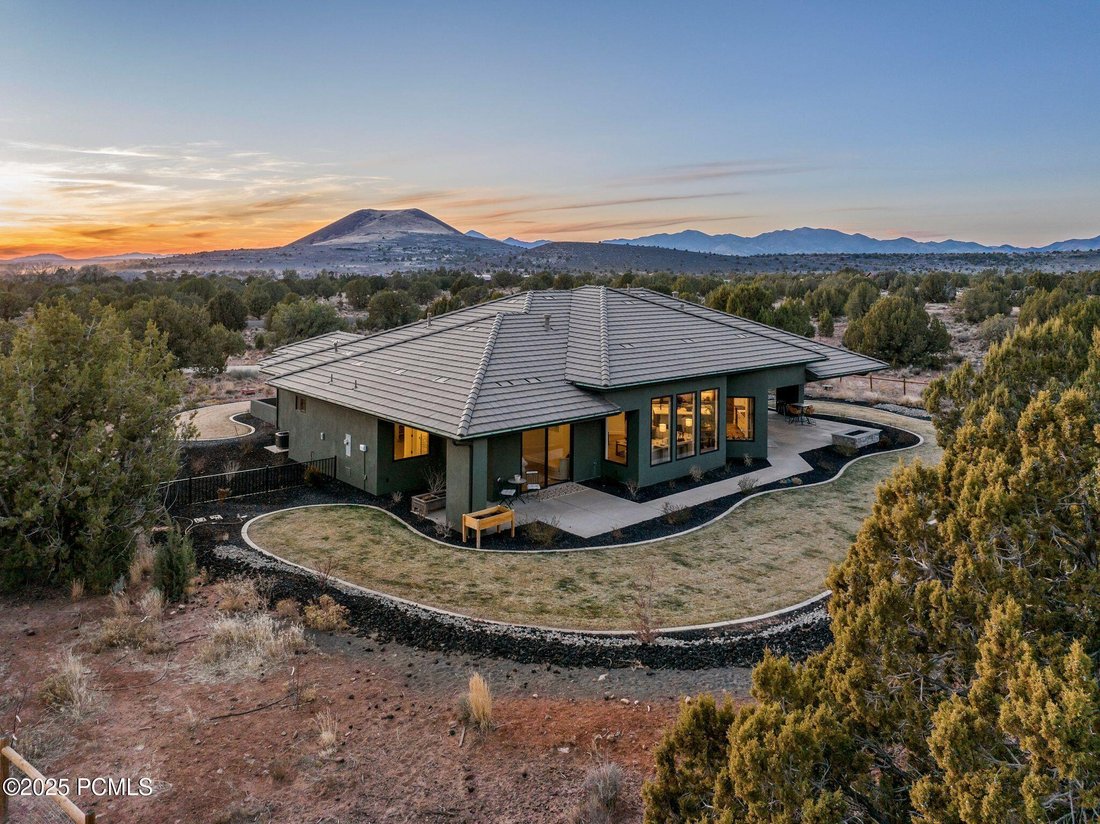 House in Dammeron Valley, Utah, United States 4 - 16844628
