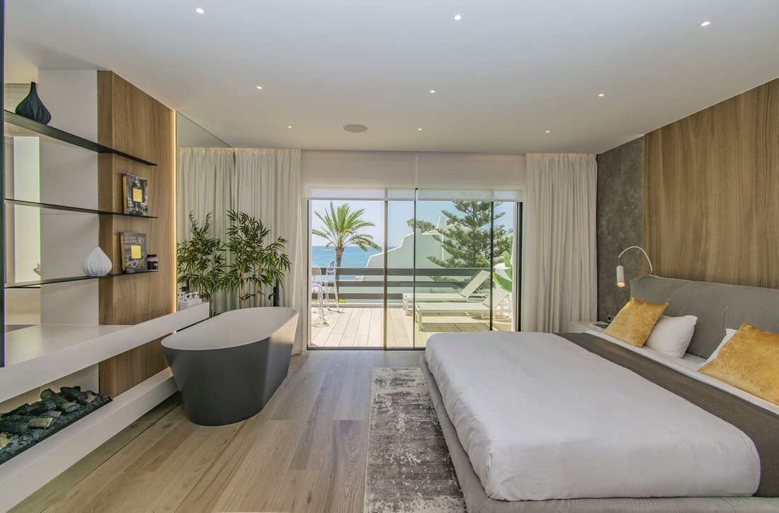 House in Marbella, Andalusia, Spain 3 - 16845233