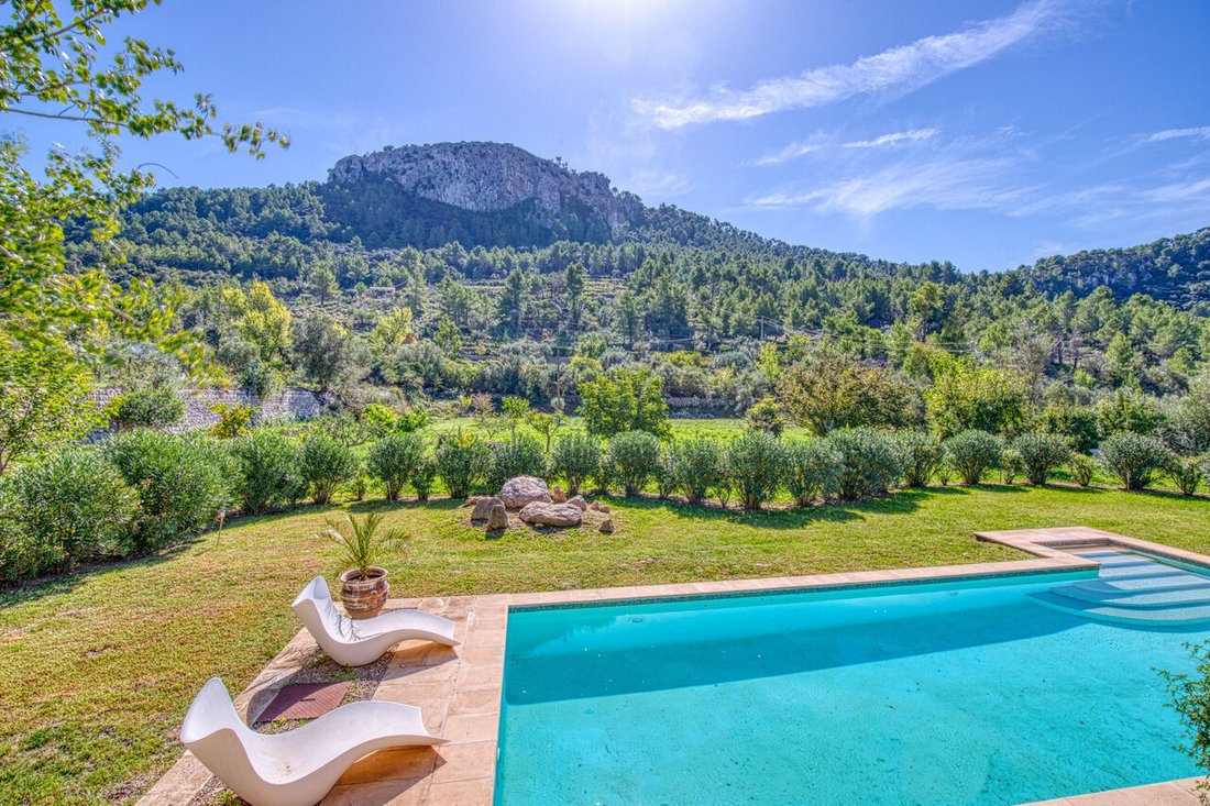 Finca in Esporles, Balearic Islands, Spain 2 - 16849143