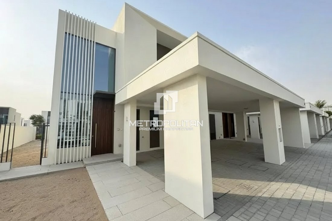 Villa in Al Wasl, Dubai, United Arab Emirates 1 - 16845556