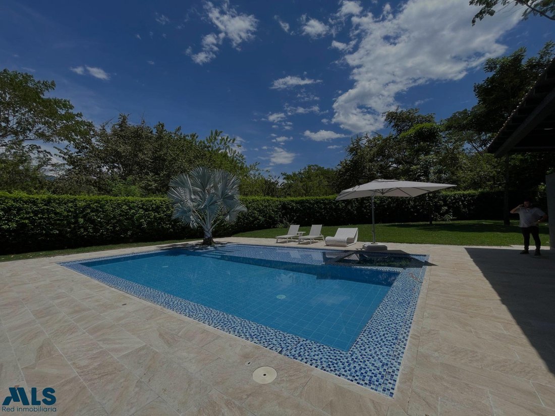 Finca in Santa Fe de Antioquia, Antioquia, Colombia 3 - 16851777