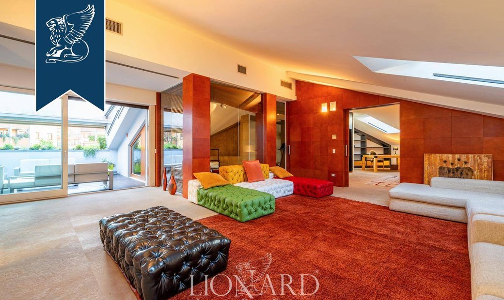 A closer look at Penthouse Apartment Sold In Milan