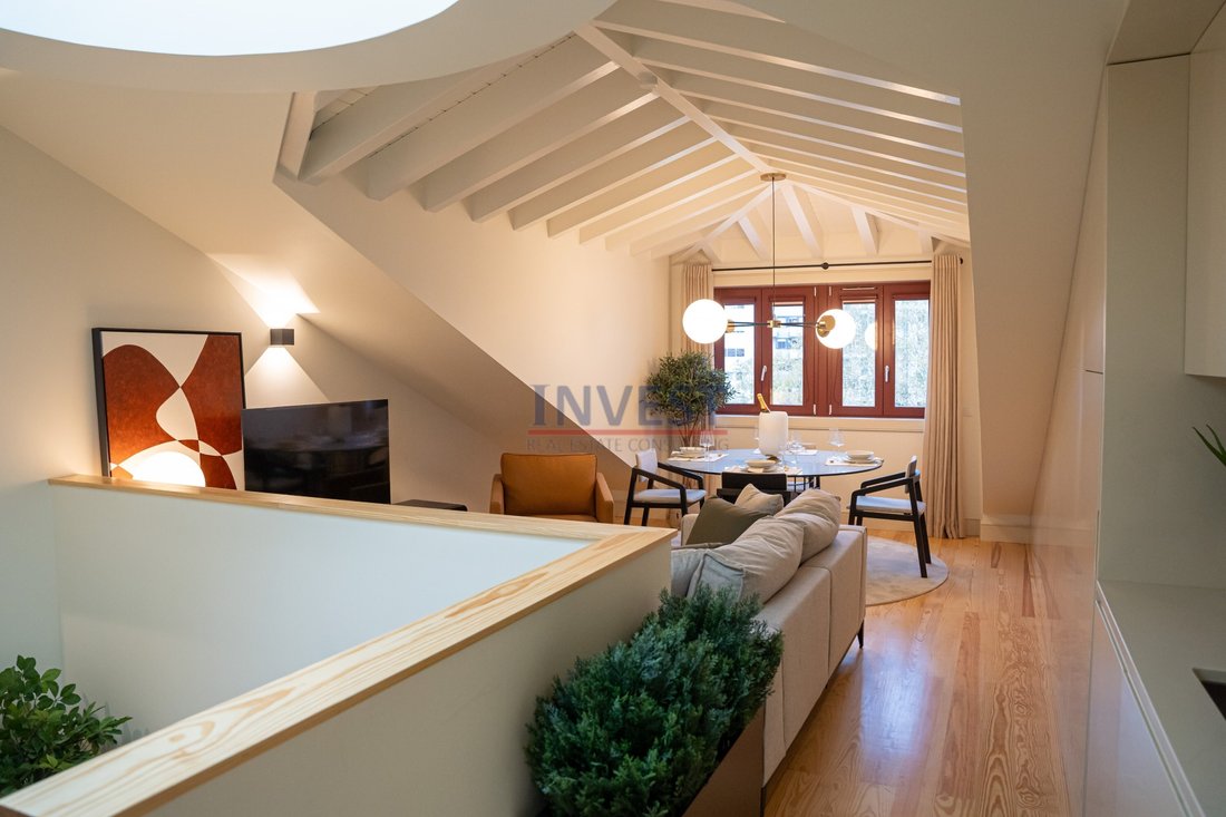 Apartment in Cedofeita, Santo Ildefonso, Se, Miragaia, Sao Nicolau e Vitoria, Porto District, Portugal 1 - 15302514
