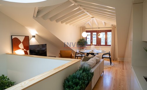 Apartment in Cedofeita, Santo Ildefonso, Se, Miragaia, Sao Nicolau e Vitoria, Porto District, Portugal 1