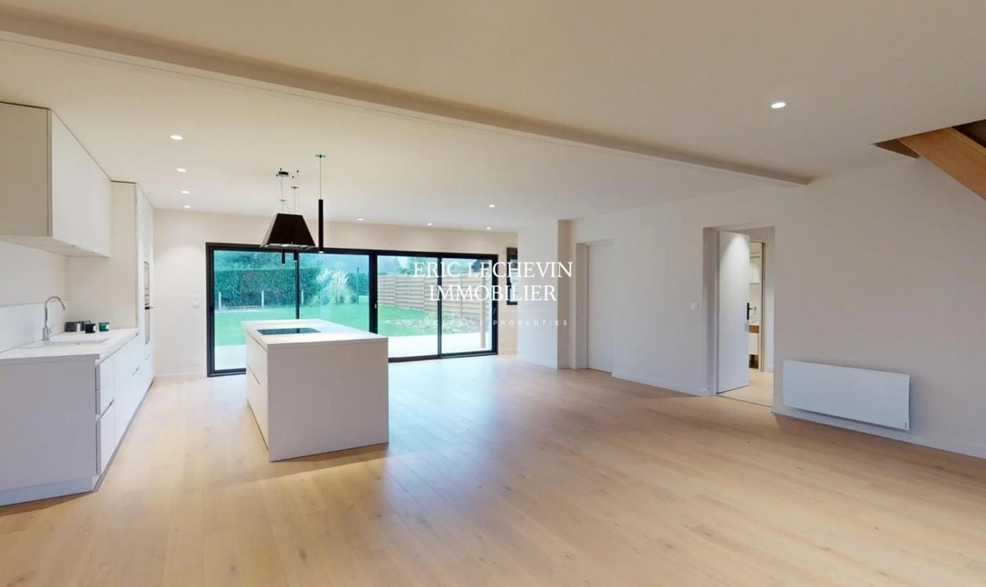 Villa in Cucq, Hauts-de-France, France 3 - 16848700