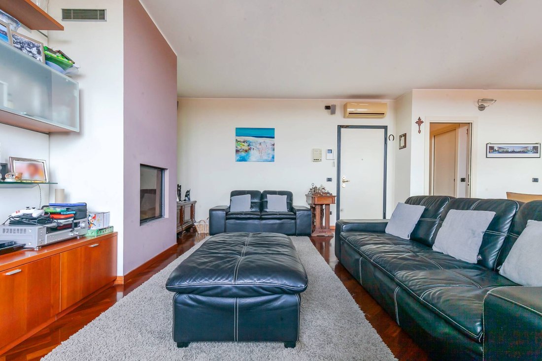 Apartment in Peschiera Borromeo, Lombardy, Italy 5 - 16847084