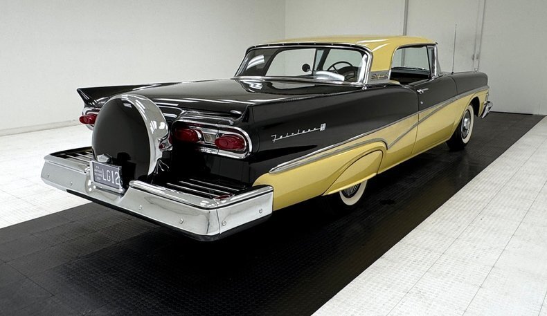 Cabriolet in Morgantown, United States 5 - 16847767