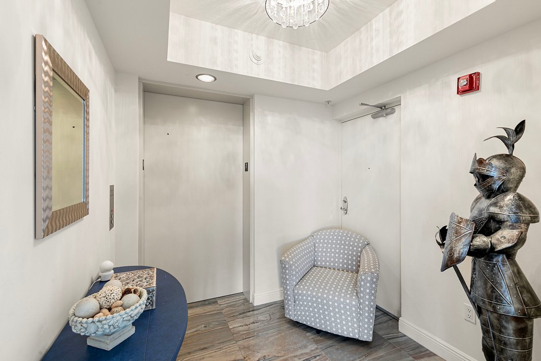Condo in Naples, Florida, United States 4 - 16851074