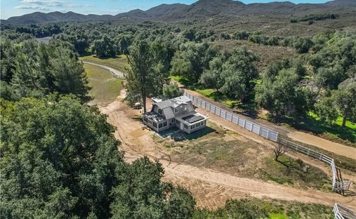 House in Lake Elsinore, California, United States 1