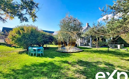 St Georges Sur Cher Authentic Manor On A Park With Enclosure Walls