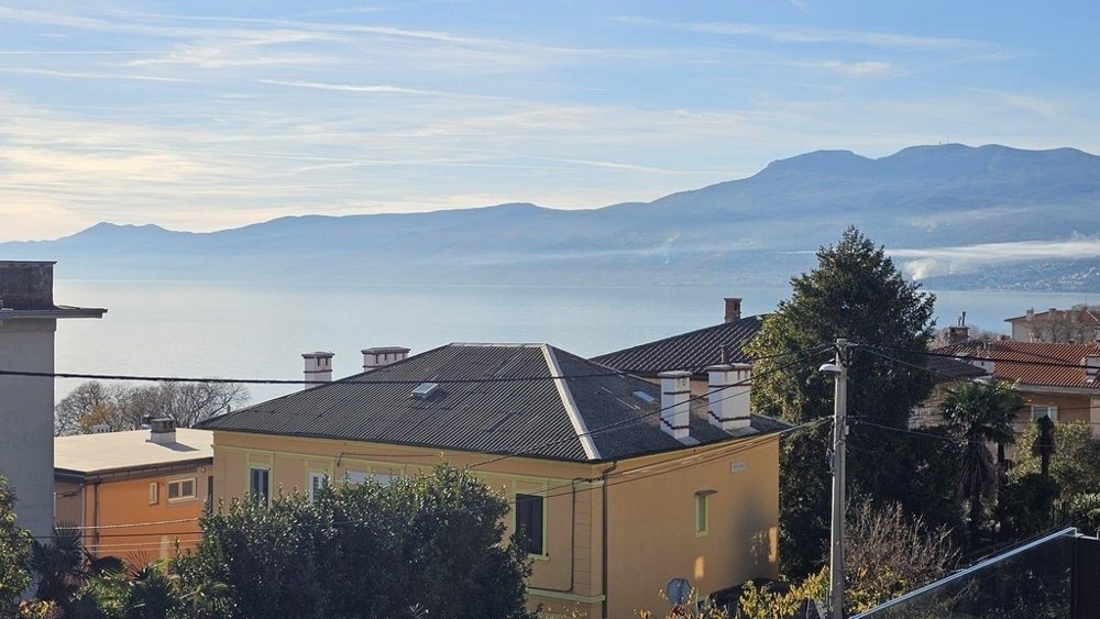 Apartment in Mjesni odbor Luka, Grad Rijeka, Primorje-Gorski Kotar County 1 - 16849043