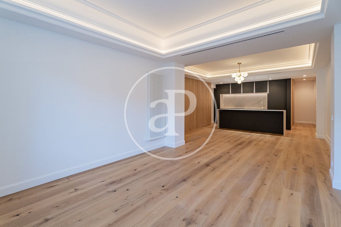 Apartment in Chamberi, Madrid, Spain 3 - 16850738