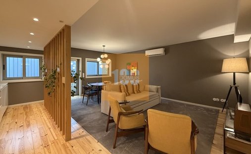 Appartement à Cedofeita, Santo Ildefonso, Sé, Miragaia, São Nicolau e Vitória, District de Porto, Portugal 1