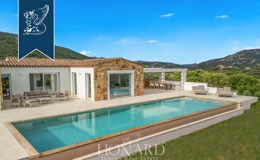 Villa in Porto Rotondo, Olbia, Sardinia 1
