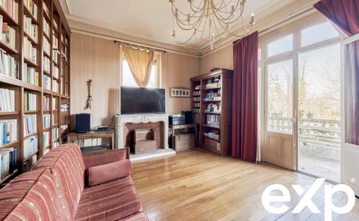 Castle for Sale in Meaux, Île-de-France, France