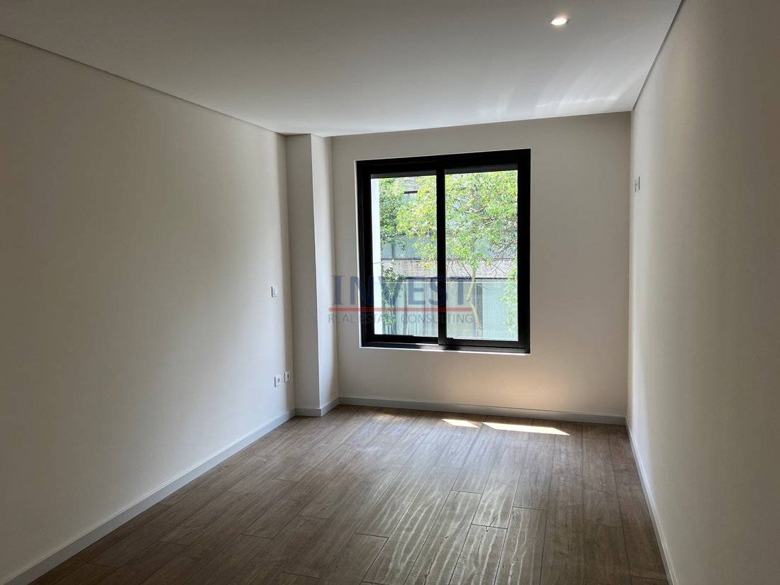 Apartment in Cedofeita, Santo Ildefonso, Se, Miragaia, Sao Nicolau e Vitoria, Porto District, Portugal 5 - 12899541