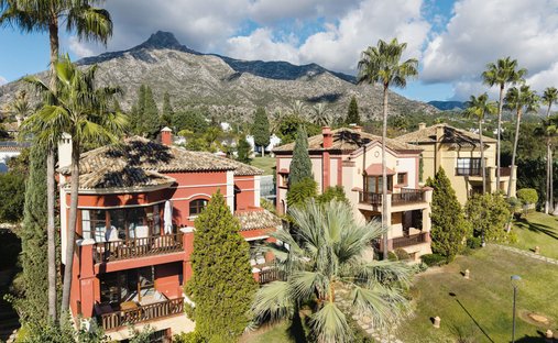 Villa in Marbella, Andalusia, Spain 1