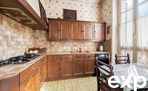 Castle for Sale in Meaux, Île-de-France, France