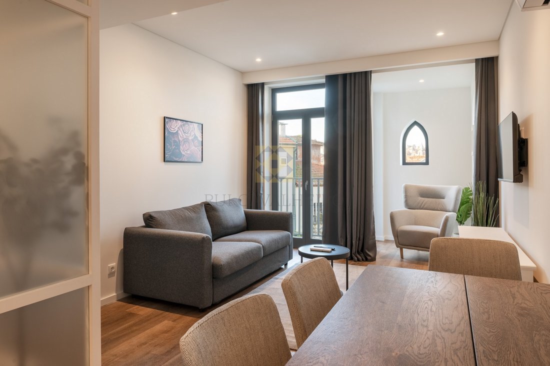 Apartment in Cedofeita, Santo Ildefonso, Se, Miragaia, Sao Nicolau e Vitoria, Porto District, Portugal 2 - 14806107