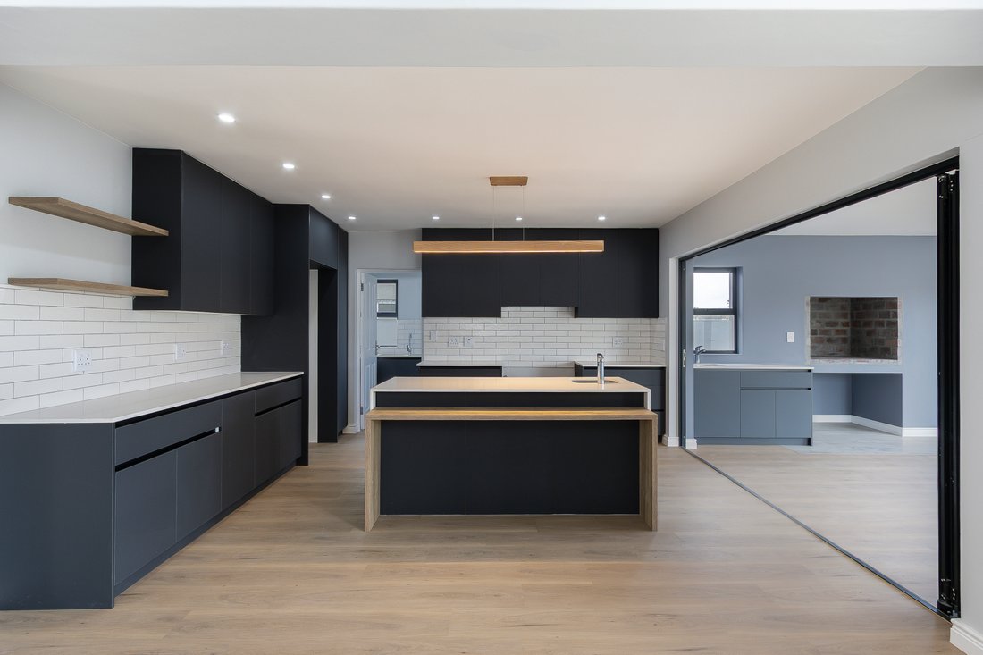 House in Arbeidslus, Western Cape, South Africa 5 - 16847880