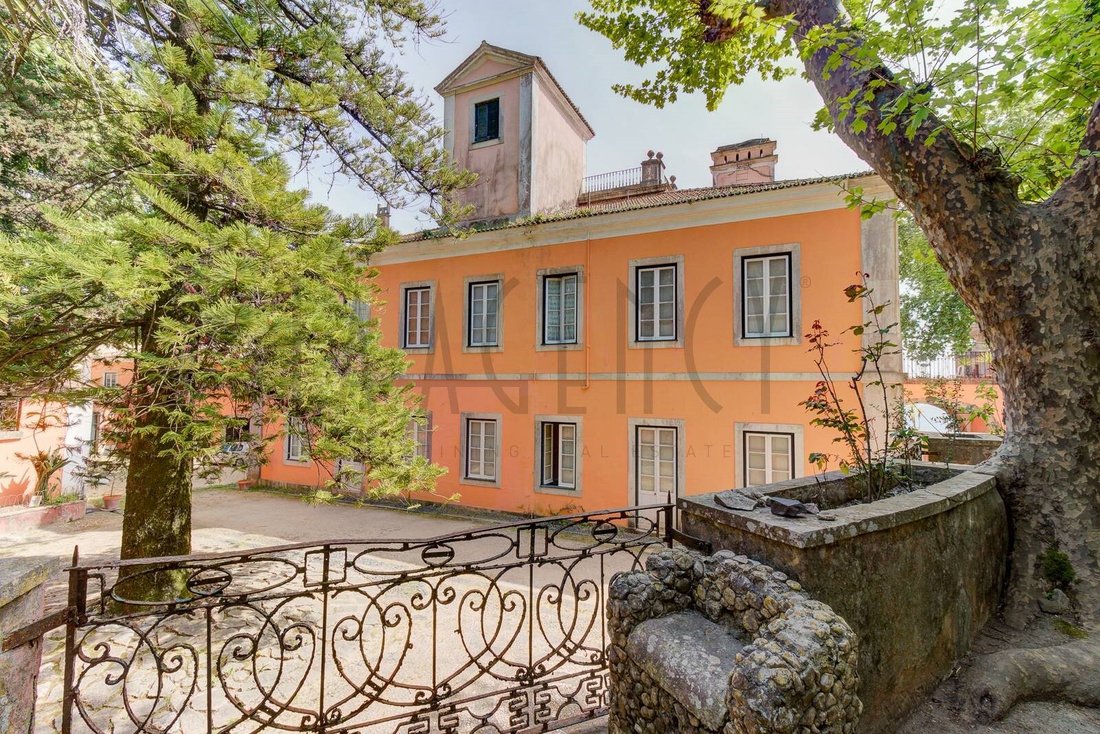Chateau in Sao Domingos de Rana, Lisbon, Portugal 2 - 16216749