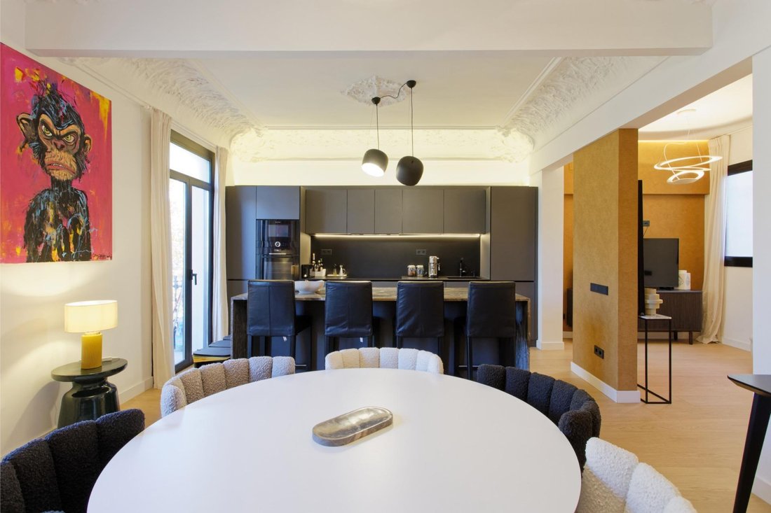 Apartment in Eixample, Barcelona, Spain 2 - 16847776