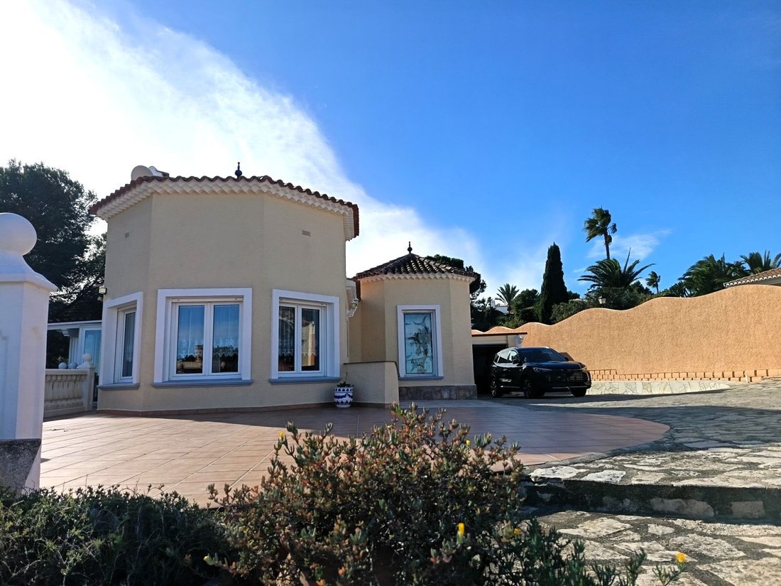 Chalet in Dénia, Land Valencia, Spanien 2 - 16851127