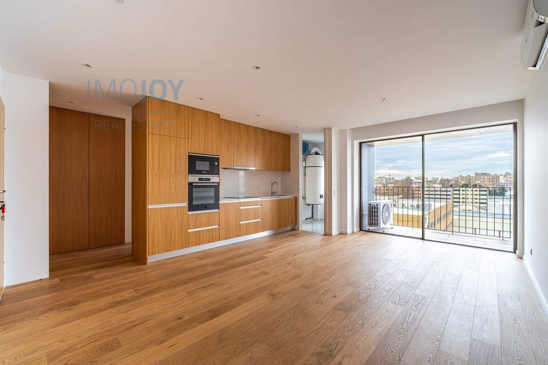 Apartment in Matosinhos e Leca da Palmeira, Porto District, Portugal 2 - 16845263