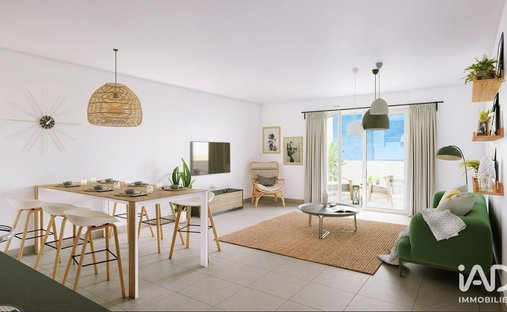 Apartment in La Londe-les-Maures, Provence-Alpes-Côte d'Azur, France 1