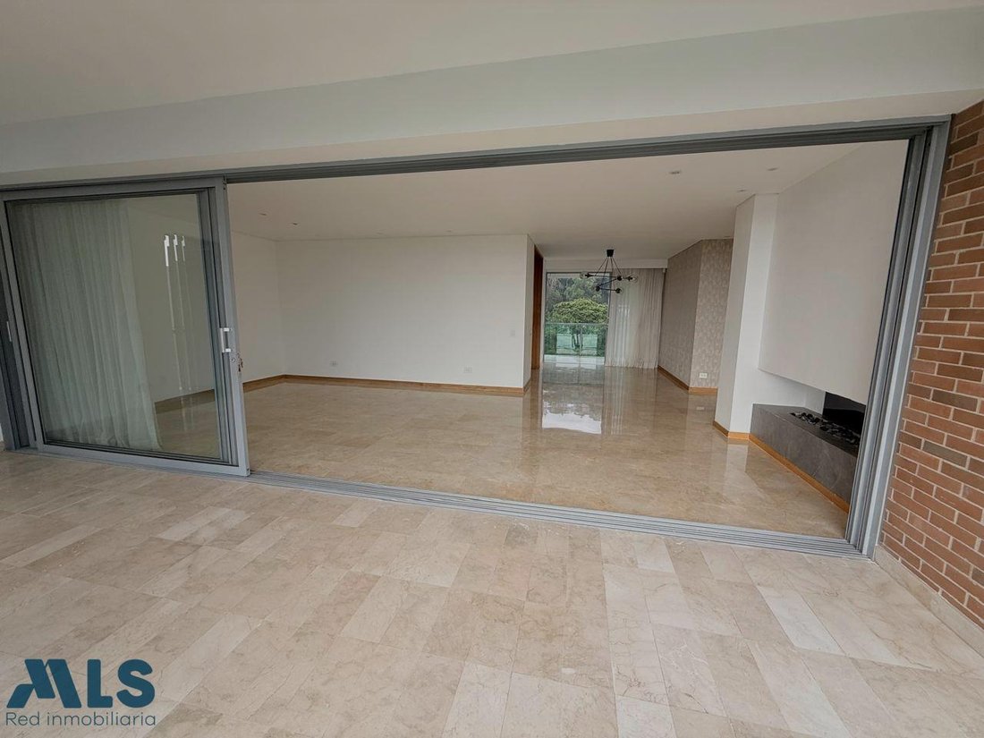 Apartment in Medellín, Antioquia, Colombia 1 - 16844910
