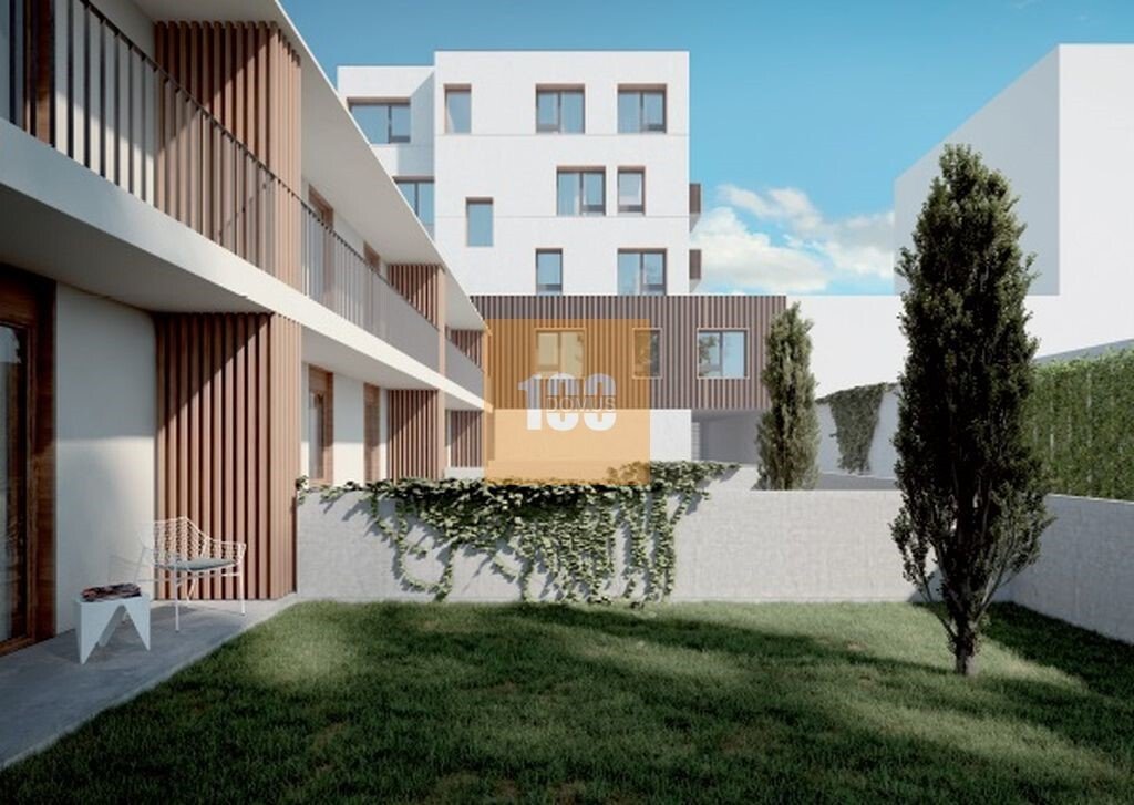Apartment in Cedofeita, Santo Ildefonso, Se, Miragaia, Sao Nicolau e Vitoria, Porto District, Portugal 2 - 16845388