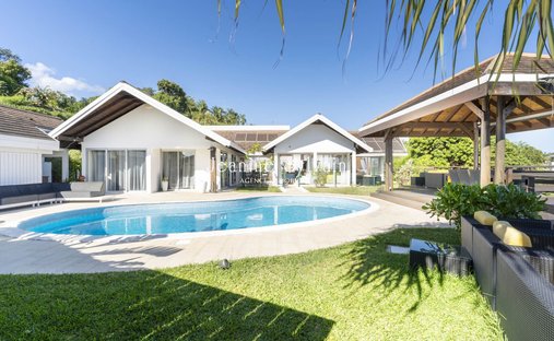 House in Pape'ete, Windward Islands, French Polynesia 1