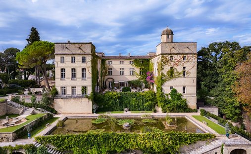Chateau in Arles, Provence-Alpes-Côte d'Azur, France 1
