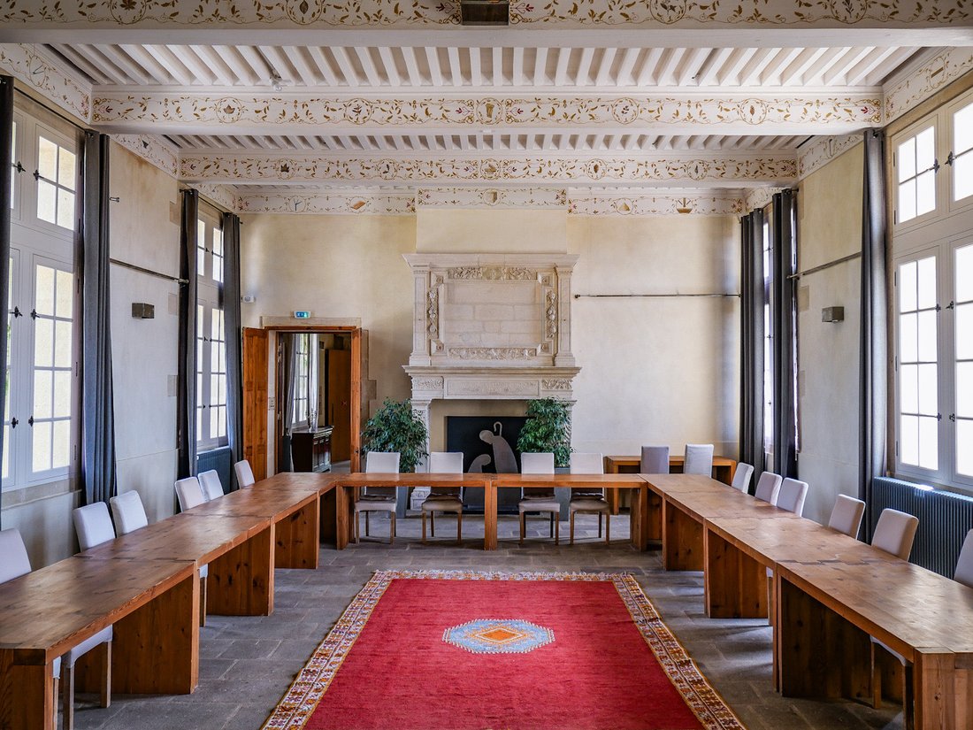 Chateau in Arles, Provence-Alpes-Côte d'Azur, France 5 - 16844476