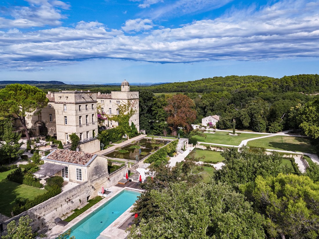 Chateau in Arles, Provence-Alpes-Côte d'Azur, France 2 - 16844476