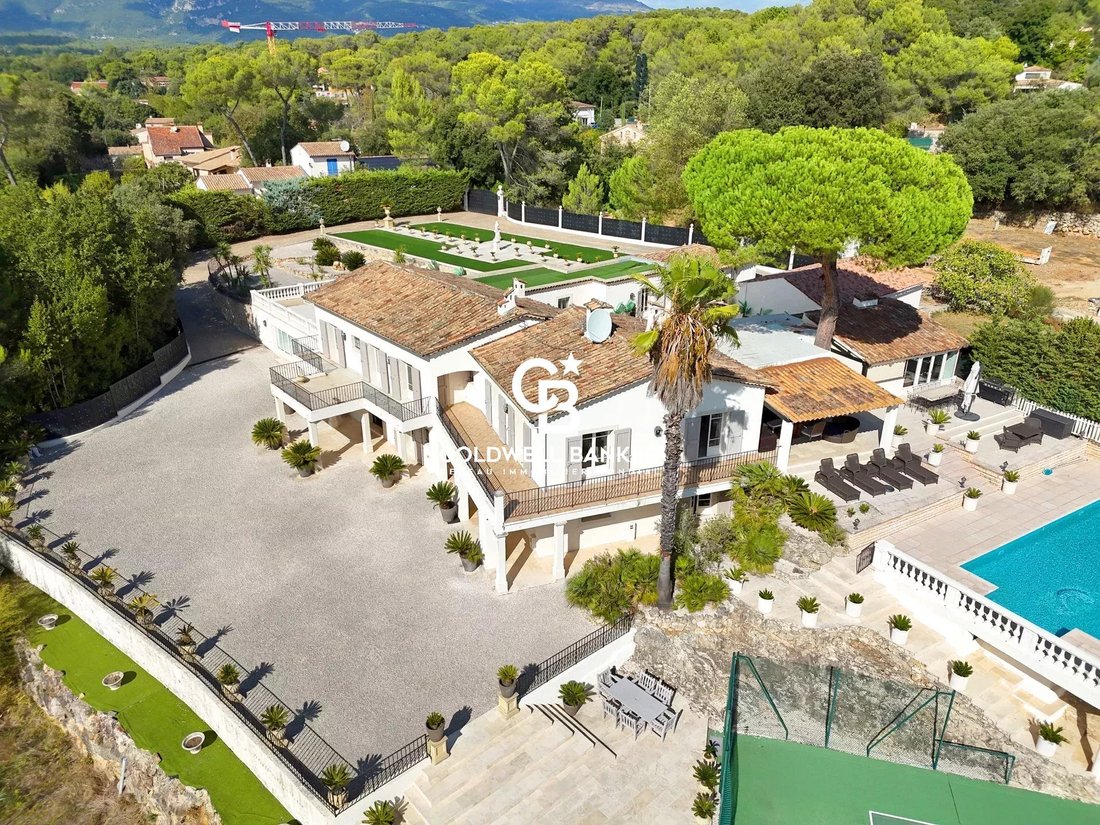 House in Nord, Roquefort-les-Pins, France 1 - 16845969