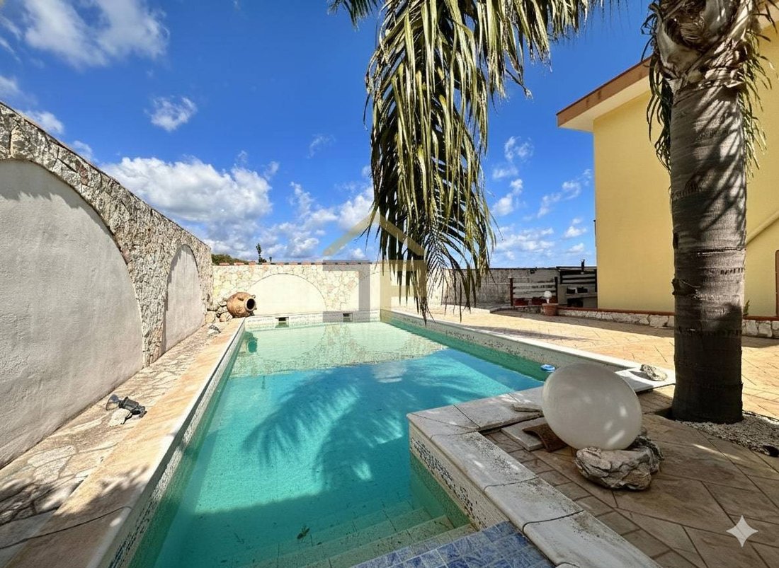 Villa in Castellammare del Golfo, Sicily, Italy 2 - 16847121