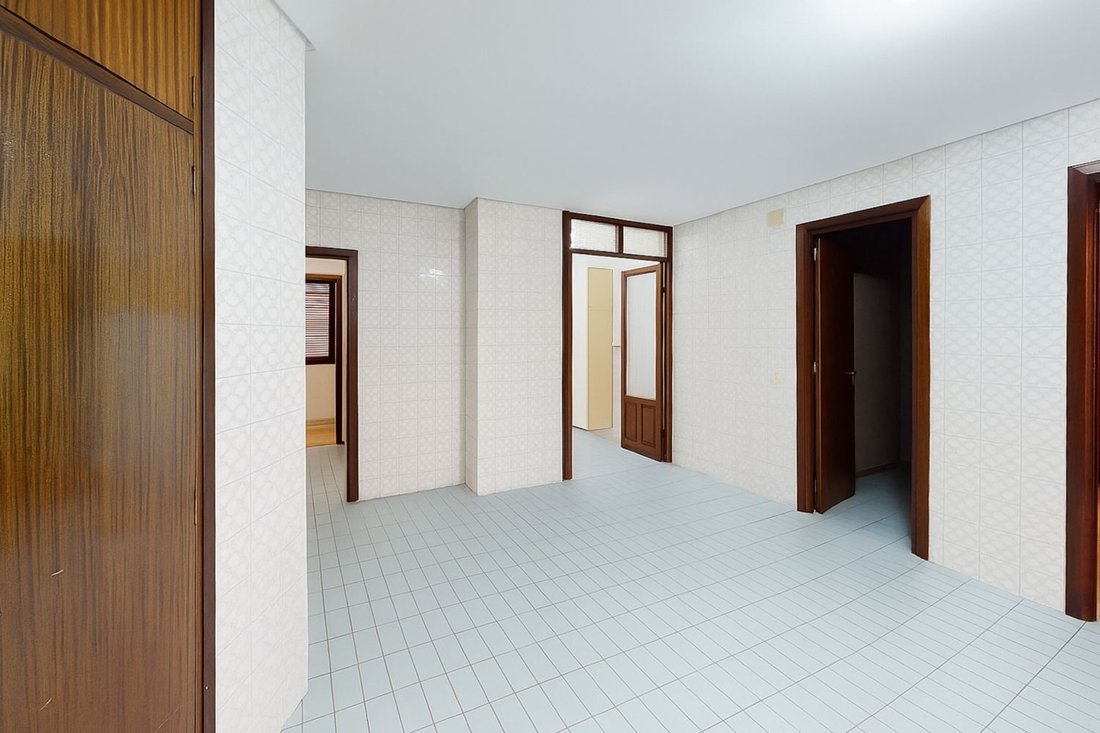 Apartment in Casco Antiguo, Seville, Spain 5 - 16682512