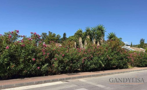 Terreno en Nueva Andalucía, Marbella, España 1