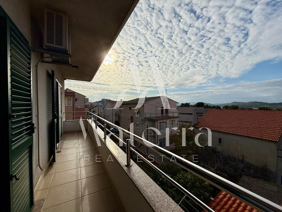Apartment in Gradska cetvrt Grada, Sibenik, Sibenik-Knin County 2 - 16846618