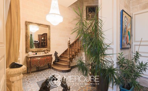 Castle for Sale in Maubeuge, Hauts-de-France, France