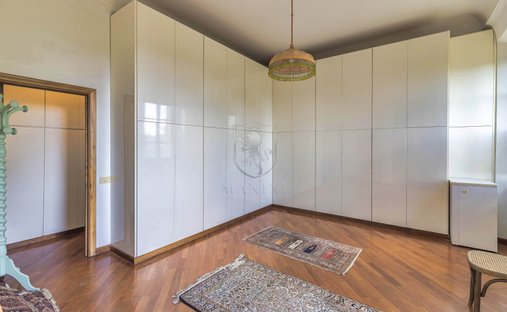 Castle for Sale in Casa Vannini, Tuscany, Italy