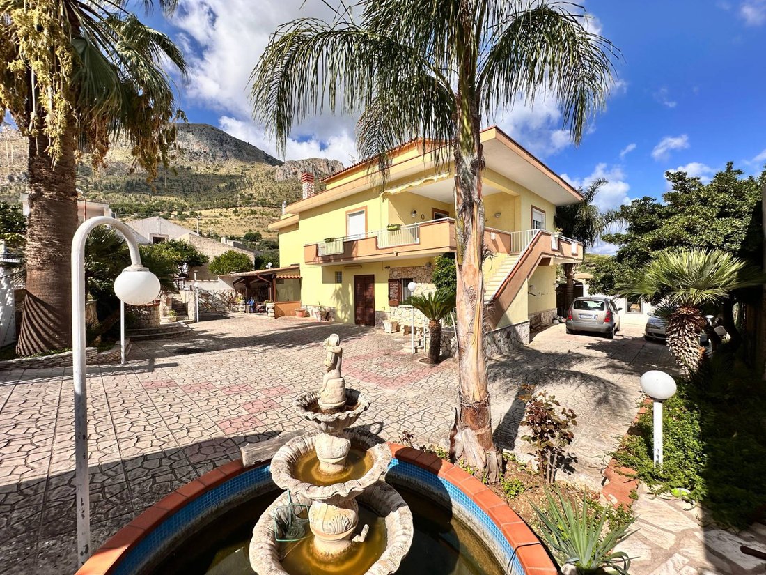 Villa in Castellammare del Golfo, Sicily, Italy 3 - 16847121