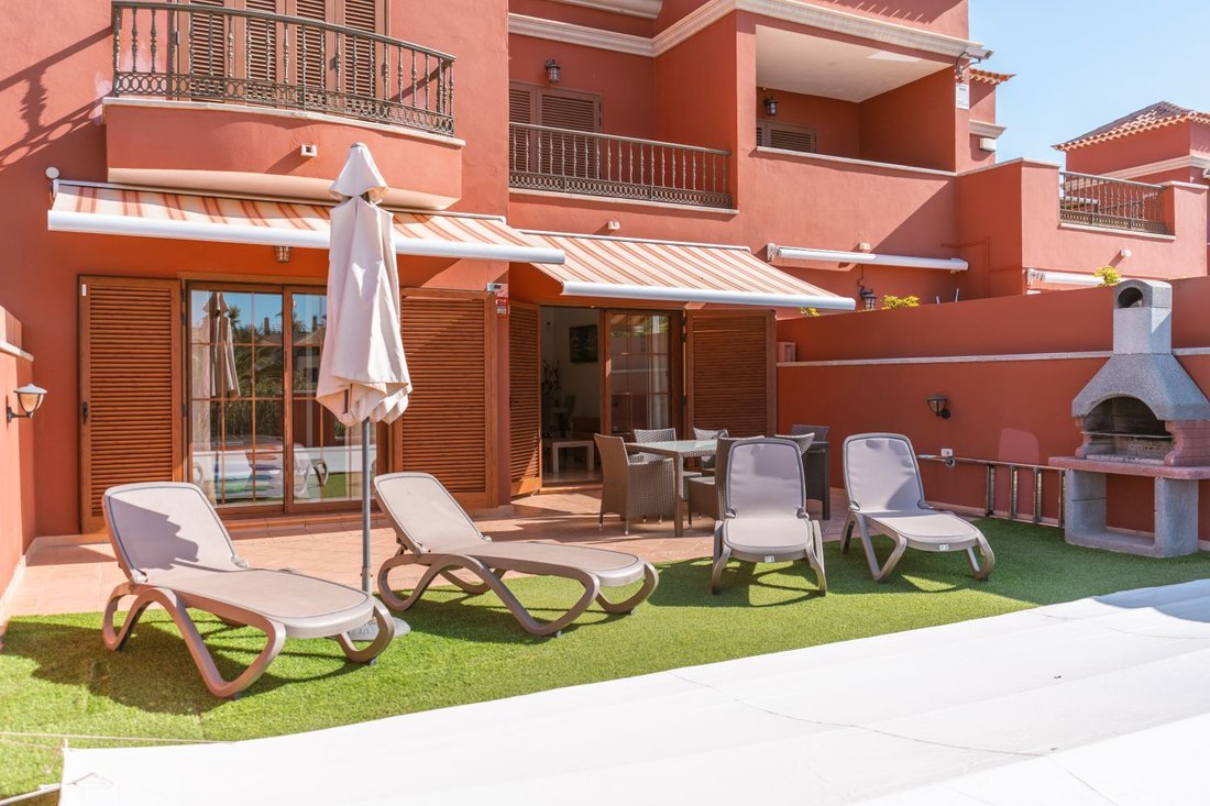 Chalet in La Caleta, Adeje, Canary Islands 2 - 16851282