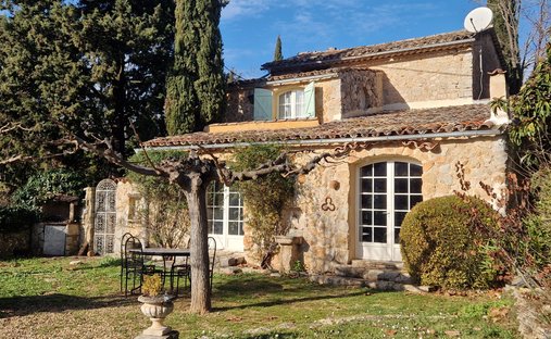 Chateau In Provence With Guest House And 13 Ha Land