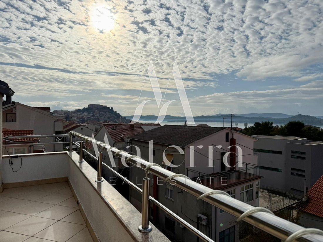 Apartment in Gradska cetvrt Grada, Sibenik, Sibenik-Knin County 1 - 16846618