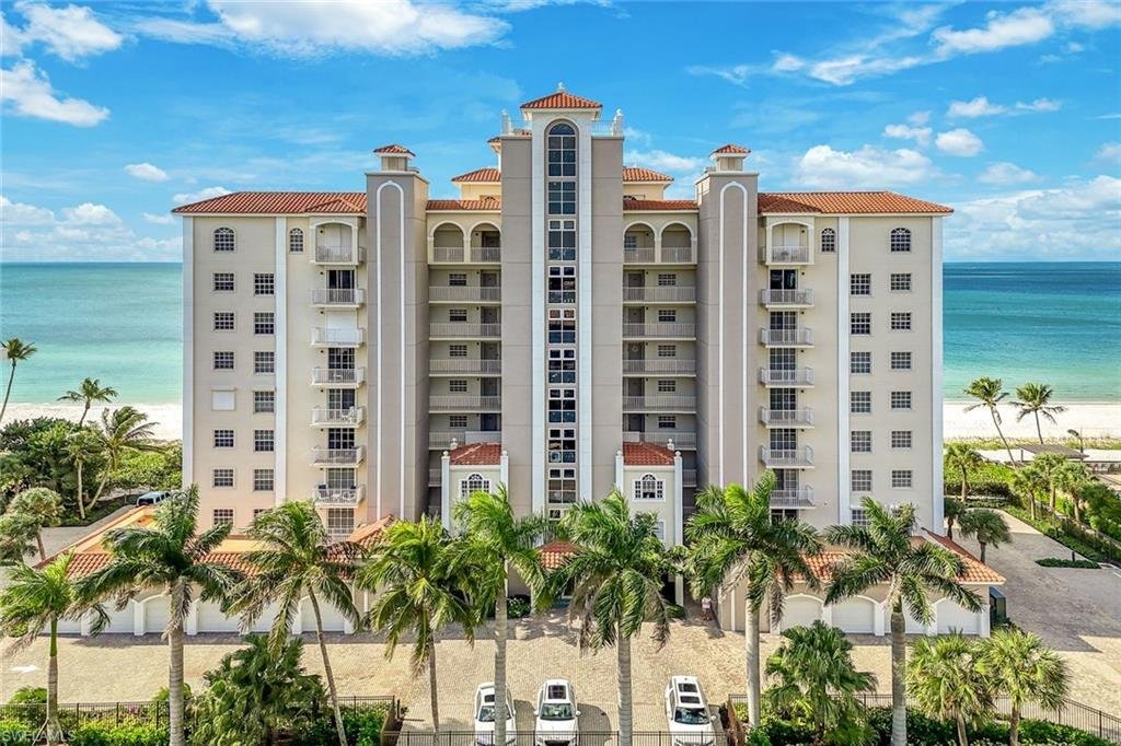 Condo in Naples, Florida, United States 1 - 16848026